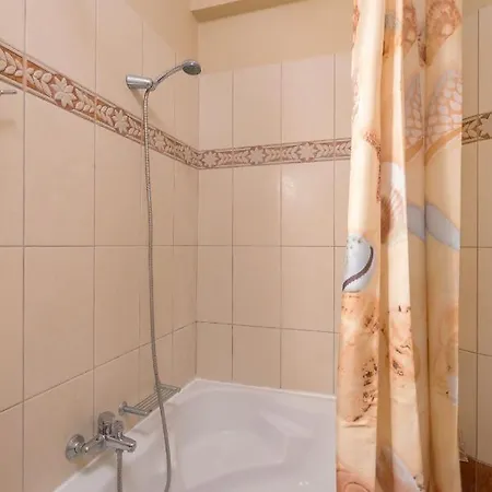 Lejlighed Venetico Beachfront & - 2 Bedroom Sea View *
