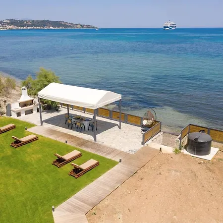 Lejlighed Venetico Beachfront & - 2 Bedroom Sea View *